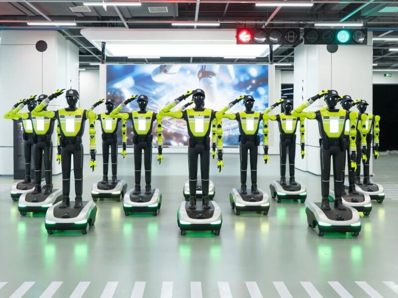 China’s First Robot Traffic Police Team